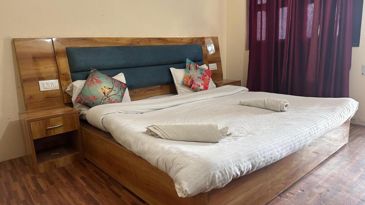 Incredible Birding Camp Apartment Bhīm Tāl Екстериор снимка